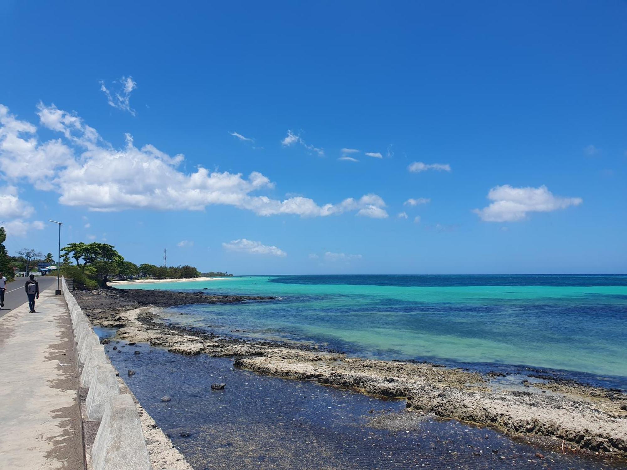 Le A, Trou Du Prophete Hotel Mitsamiouli Bagian luar foto